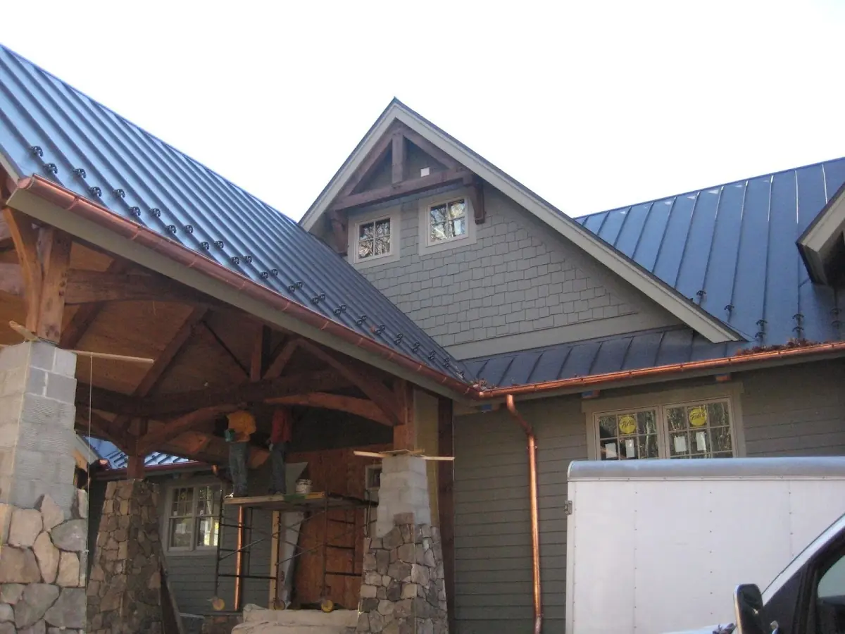 Craftsman Roofing team delivering quality roofing work in Chatfield